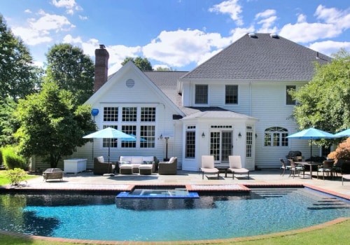 Exploring the Best Neighborhoods for Young Professionals in Weston, CT